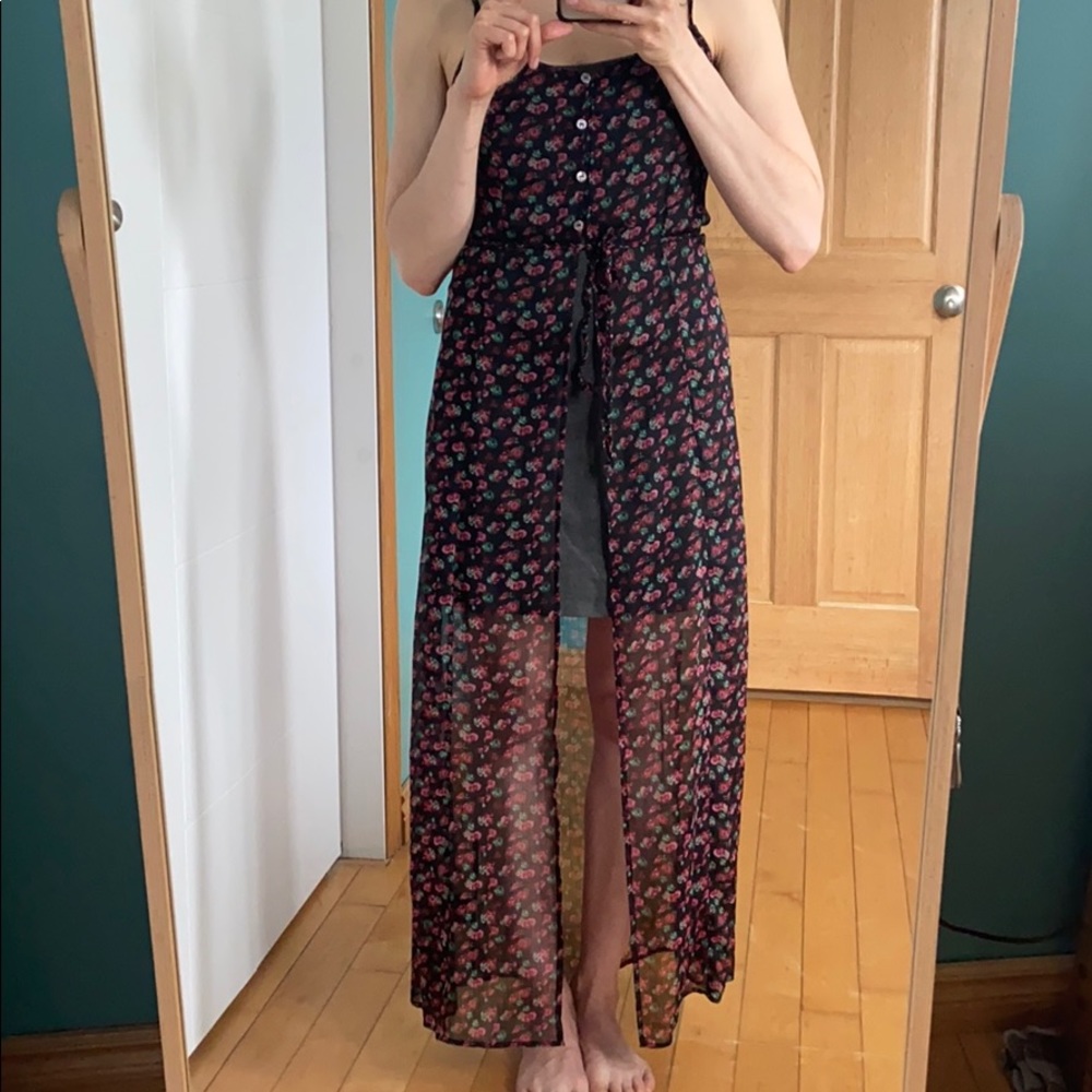Volcom dress - Picture 4 of 10